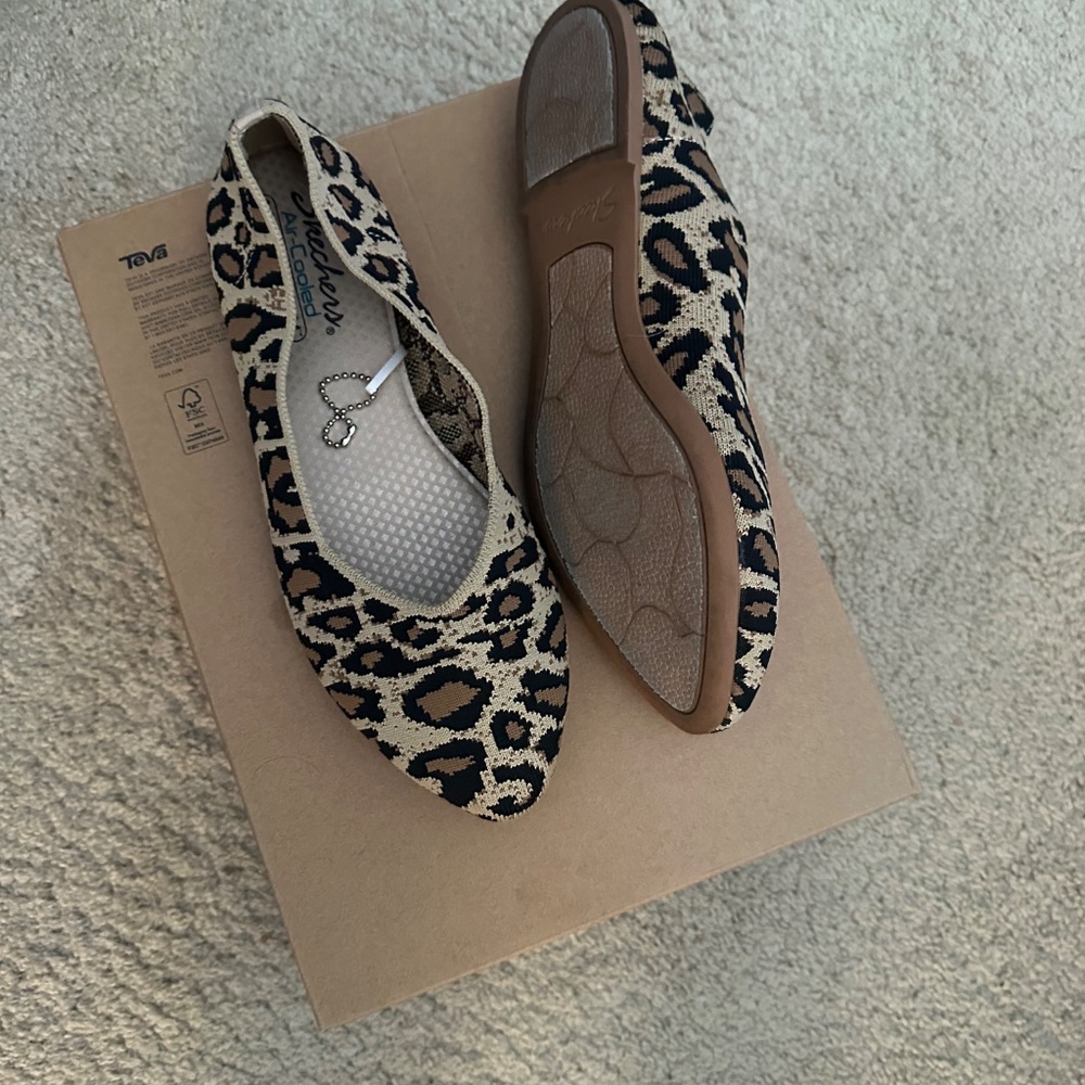 Sketchers - Picture 2 of 2